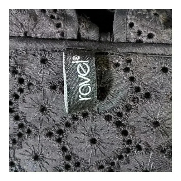 Ravel Blouse Eyelet Ruffle Long Sleeve Black Women's Small - Picture 3 of 5